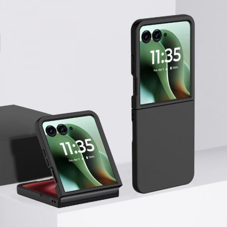 Tech-Flex PC Deksel Skin Feel til Motorola Razr 60 Ultra 5G svart